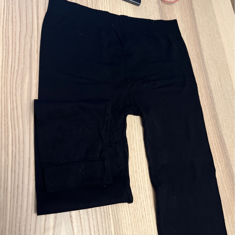 Black leggings - Size small